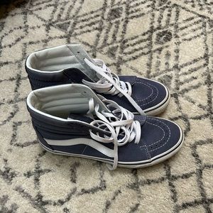 High top Vans size 9